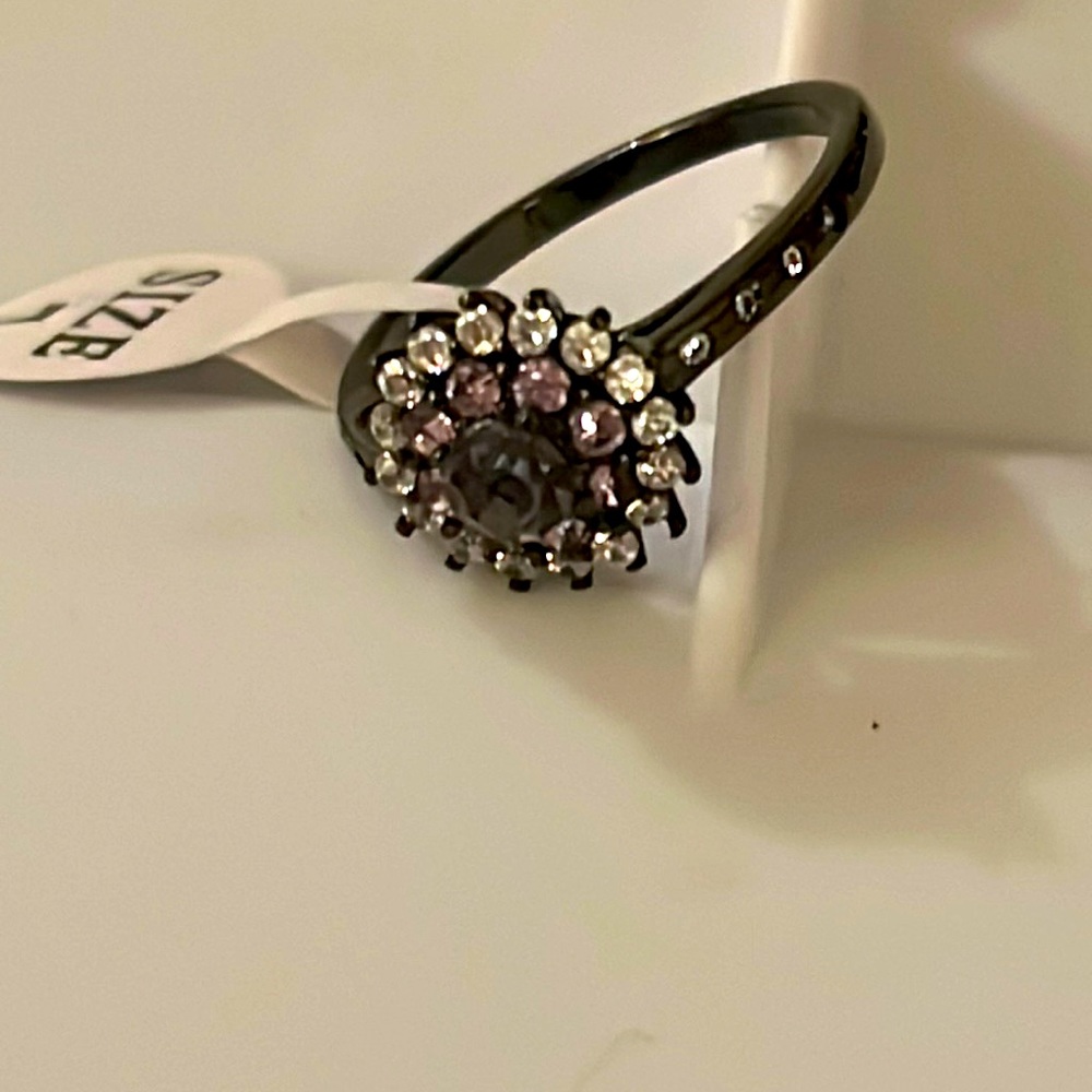 🌺HP🌺Amethyst Crystal Halo Ring sz7